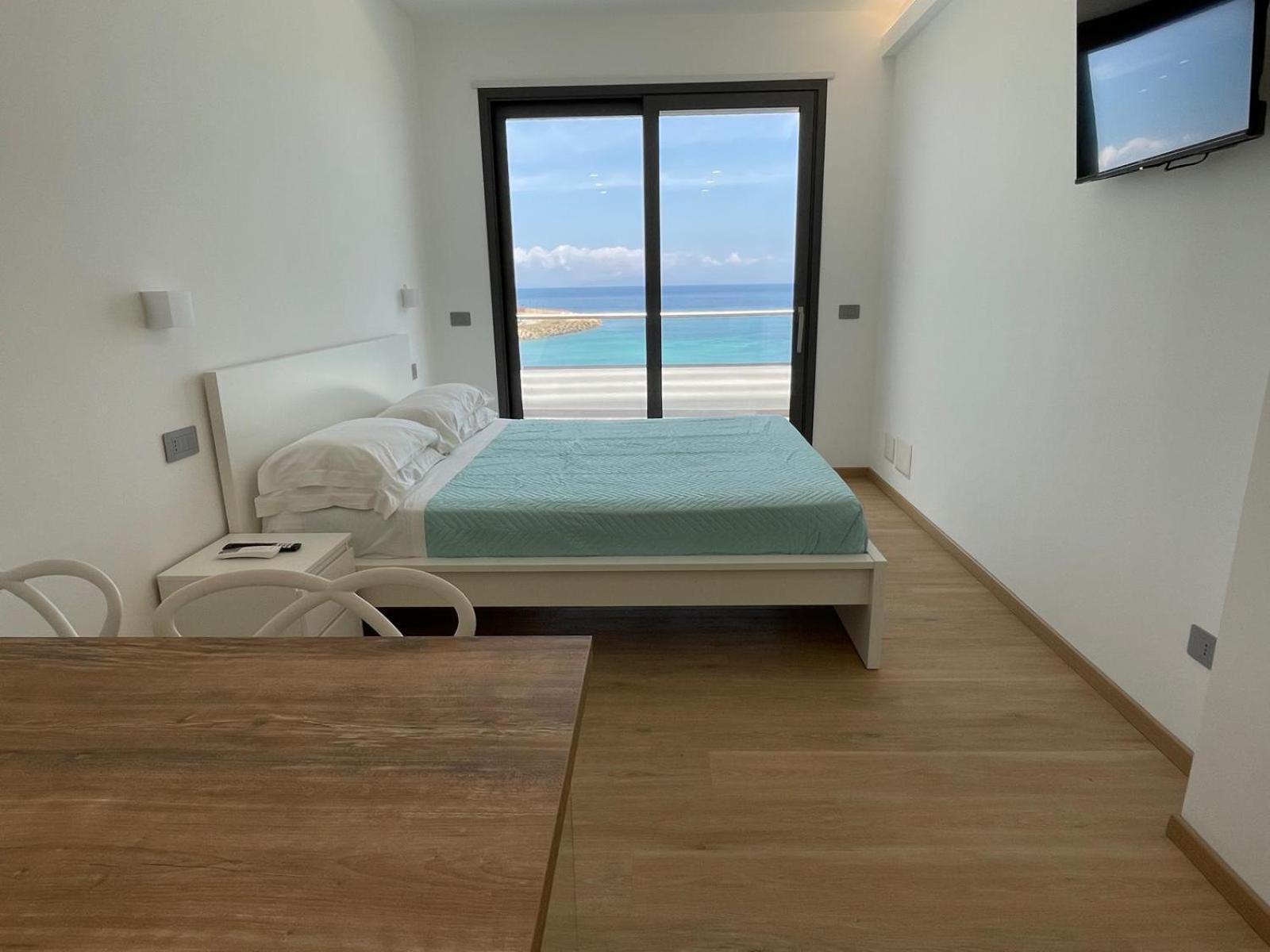 Casa Vacanza Acquamarina Porto Torres Exterior foto
